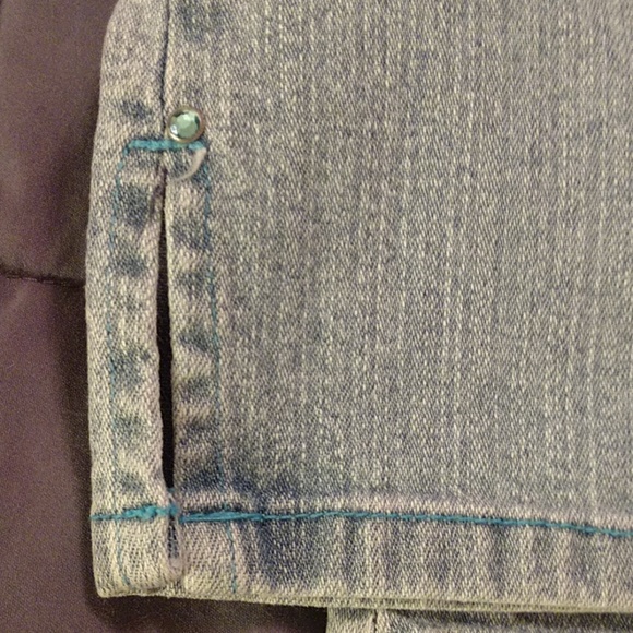 Turquoise Trim Jeans - Picture 7 of 7